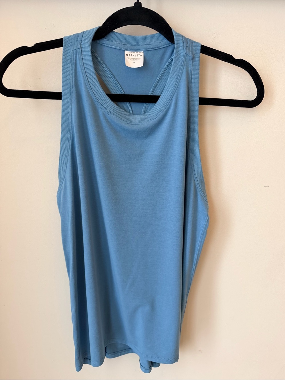 🟢 5 for $25 🟢 Athleta Sky Blue Performance Tank M